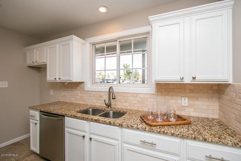 3375 N 30th St, Phoenix, AZ 85016 photo 6