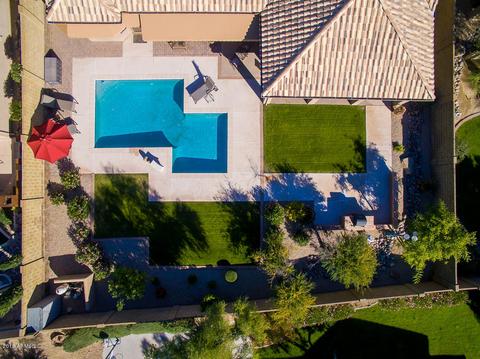 2557 E Desert Willow Dr, Phoenix, AZ 85048 photo 4