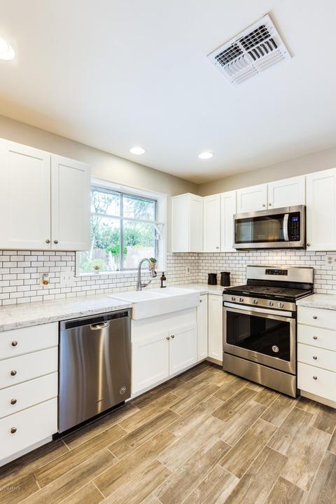 2218 E Cactus Wren Dr, Phoenix, AZ 85020 photo 13