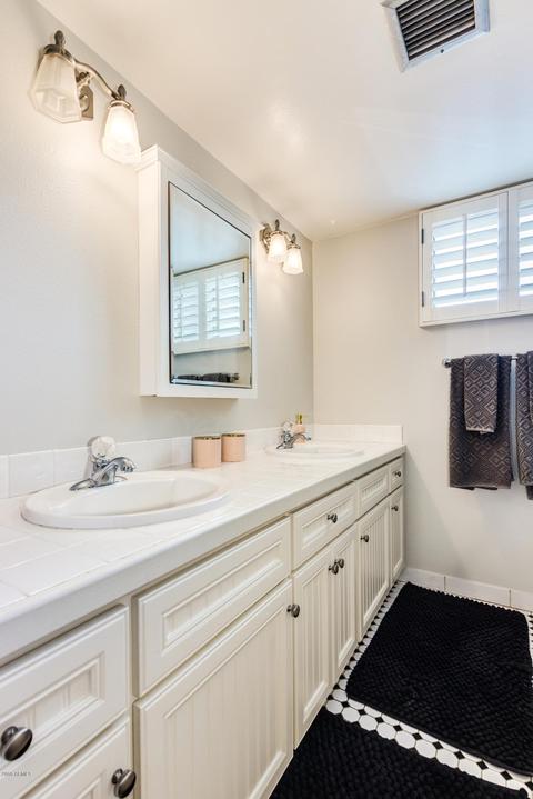 2218 E Cactus Wren Dr, Phoenix, AZ 85020 photo 23