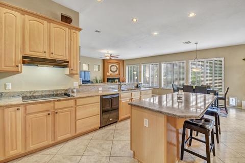 3932 E Fairfield Cir, Mesa, AZ 85205 photo 9
