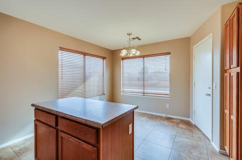 1068 W 21st Ave, Apache Junction, AZ 85120 photo 8