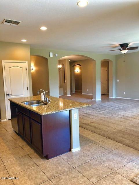 567 E Raven Ct, Gilbert, AZ 85297 photo 4