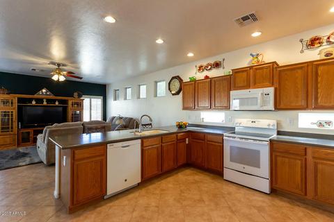 3290 E Mayberry Ave, Gilbert, AZ 85297 photo 10