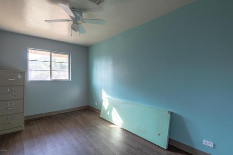 1625 E Berridge Ln, Phoenix, AZ 85016 photo 9