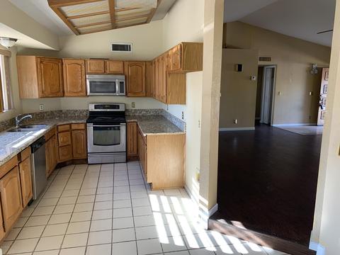 667 E Washington Ave, Gilbert, AZ 85234 photo 6