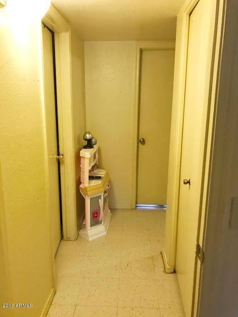 2837 E Capri Cir, Mesa, AZ 85204 photo 12