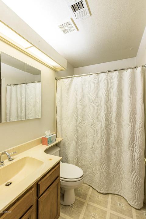1013 E Tonto Ln, Phoenix, AZ 85024 photo 4