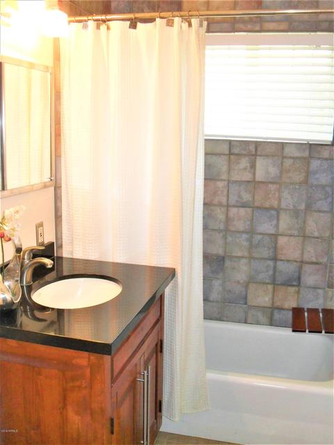 808 E Cavalier Dr, Phoenix, AZ 85014 photo 11
