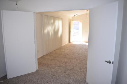 4138 E Tanglewood Dr, Phoenix, AZ 85048 photo 8