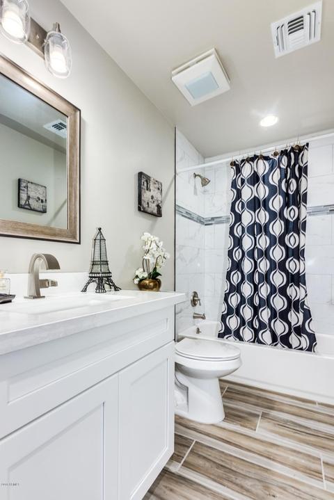 4040 E Cheery Lynn Rd, Phoenix, AZ 85018 photo 19