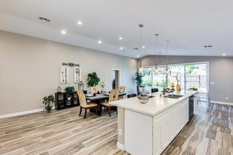 4040 E Cheery Lynn Rd, Phoenix, AZ 85018 photo 12