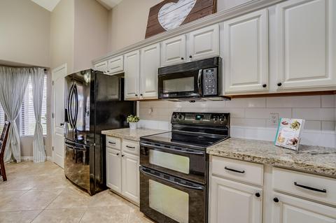 2244 E Amber Ln, Gilbert, AZ 85296 photo 8