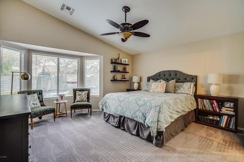 2244 E Amber Ln, Gilbert, AZ 85296 photo 14