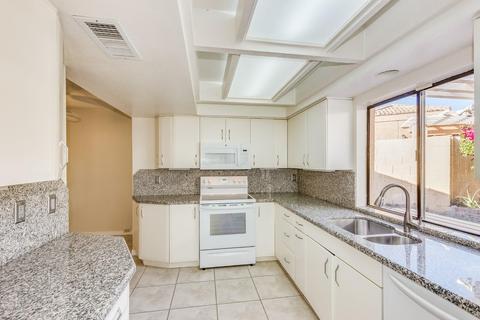 732 E Peoria Ave, Phoenix, AZ 85020 photo 8