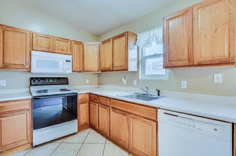 338 E Dirkley Ave, Coolidge, AZ 85128 photo 9