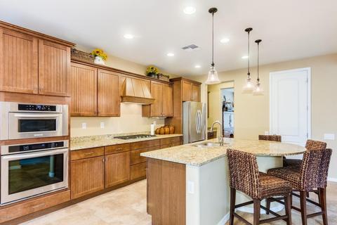 3618 E Half Hitch Pl, Phoenix, AZ 85050 photo 6