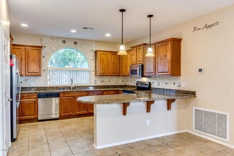 4194 E Narrowleaf Dr, Gilbert, AZ 85298 photo 3