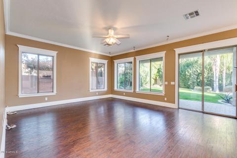 1056 E Oakland Ct, Gilbert, AZ 85295 photo 14