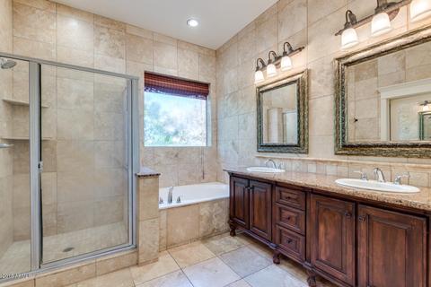 1056 E Oakland Ct, Gilbert, AZ 85295 photo 26