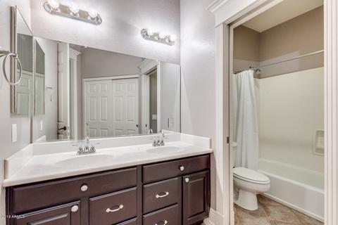 1056 E Oakland Ct, Gilbert, AZ 85295 photo 33