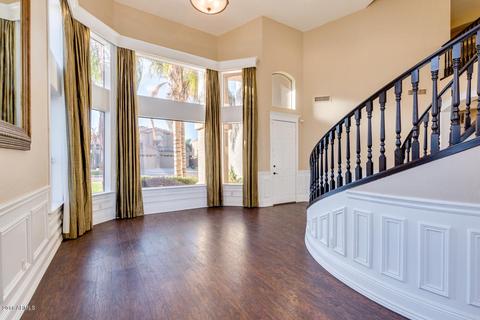 1056 E Oakland Ct, Gilbert, AZ 85295 photo 5