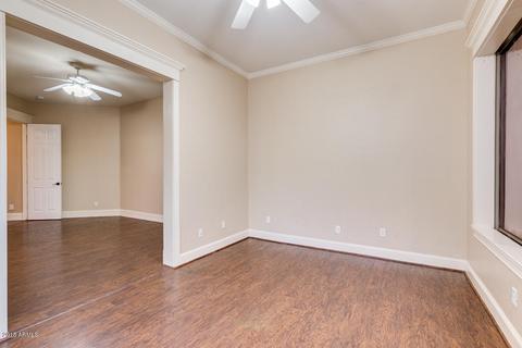 1056 E Oakland Ct, Gilbert, AZ 85295 photo 17