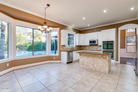 1056 E Oakland Ct, Gilbert, AZ 85295 photo 12