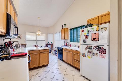 2747 E Thunderhill Pl, Phoenix, AZ 85048 photo 8