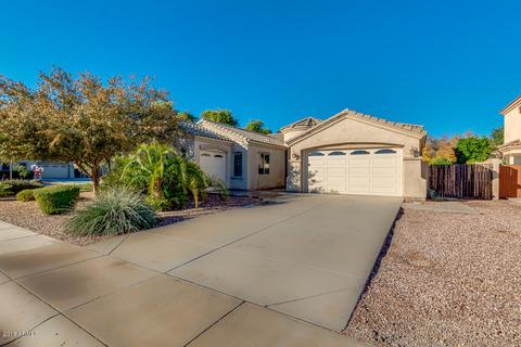 1236 E Clark Dr, Gilbert, AZ 85297 photo 3