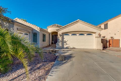 1236 E Clark Dr, Gilbert, AZ 85297 photo 4