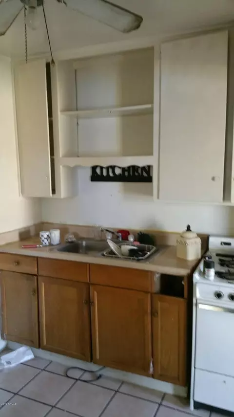 2602 E Monte Vista Rd, Phoenix, AZ 85008 photo 8