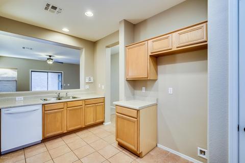 2729 E Jasper Dr, Gilbert, AZ 85296 photo 3