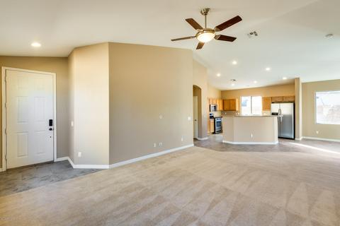 1414 E Arrowhead Trl, Gilbert, AZ 85297 photo 2