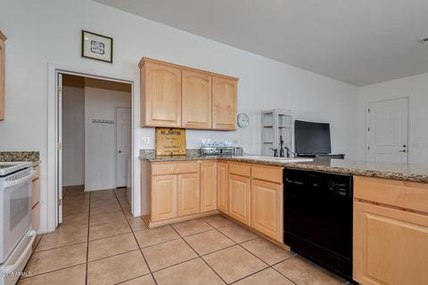 2101 S Meridian Rd #17, Apache Junction, AZ 85120 photo 13