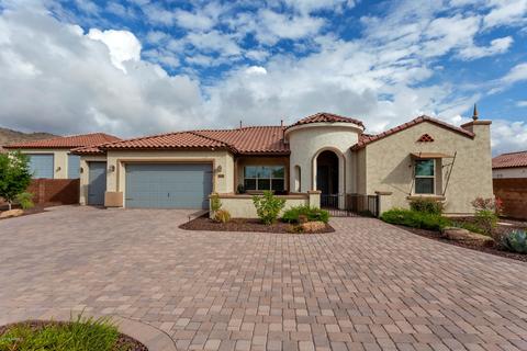 8080 W Chama Dr, Peoria, AZ 85383