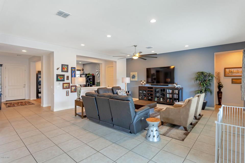  8080 W Chama Dr, Peoria, AZ 85383 photo 7