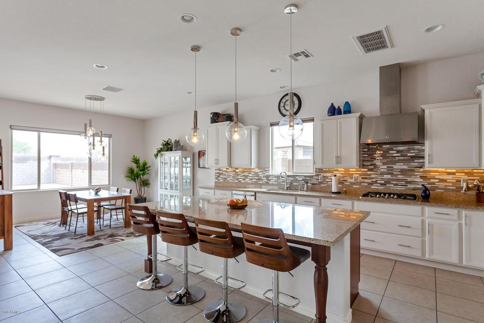  8080 W Chama Dr, Peoria, AZ 85383 photo 8