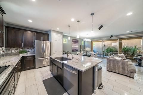 4735 E Betty Elyse Ln, Phoenix, AZ 85032 photo 4