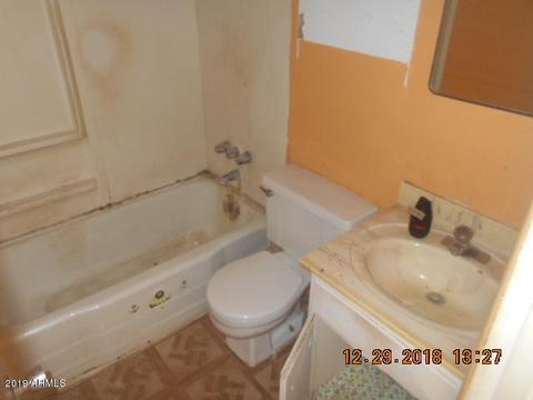 1847 E Pleasant Ln, Phoenix, AZ 85042 photo 11