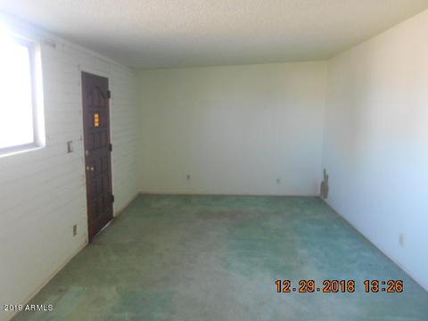 1847 E Pleasant Ln, Phoenix, AZ 85042 photo 4