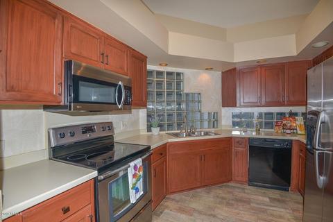902 W Glendale Ave #101, Phoenix, AZ 85021 photo 4