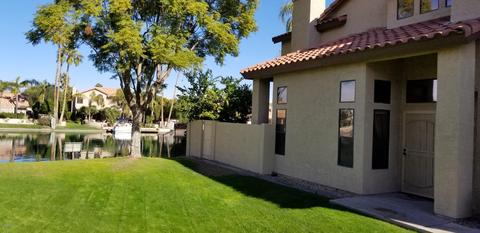 1126 W Edgewater Dr, Gilbert, AZ 85233 photo 1