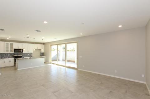 89 E Liberty Ln, Gilbert, AZ 85296 photo 5