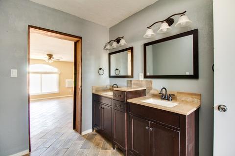 2202 E Marmora St, Phoenix, AZ 85022 photo 7