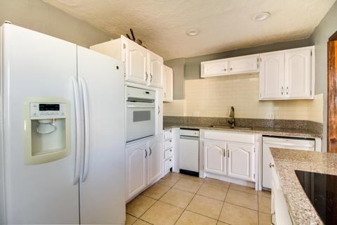 2202 E Marmora St, Phoenix, AZ 85022 photo 4
