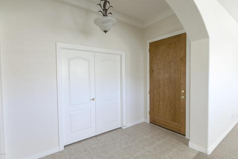2803 E Desert Ln, Phoenix, AZ 85042 photo 16