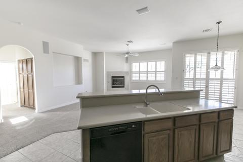2803 E Desert Ln, Phoenix, AZ 85042 photo 8