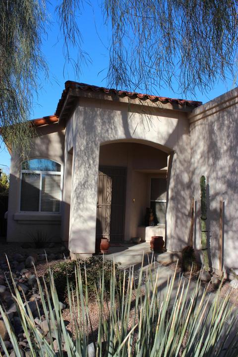 447 E Covered Wagon Dr, Tucson, AZ 85704 photo 2