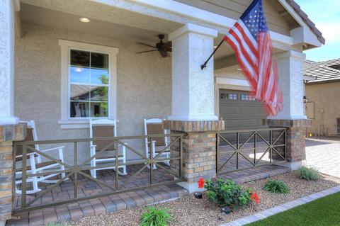 10749 E Nido Ave, Mesa, AZ 85209 photo 2